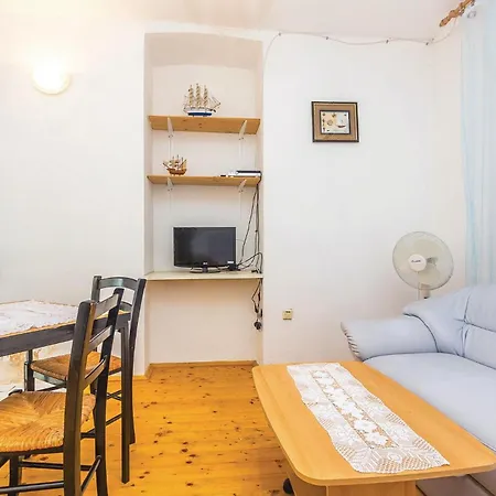 Stunning In With Kitchen Apartment Crikvenica